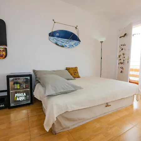 Surf & Apartment *