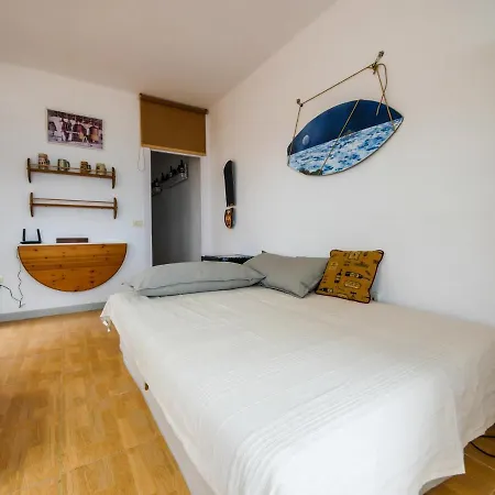 Surf & Apartment *